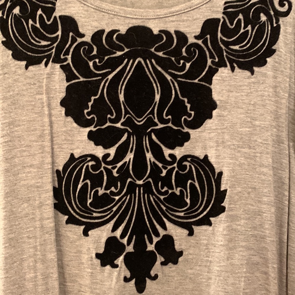 Nwot Cache Tee With Black Velvet Pattern - image 4